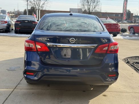 Used 2019 Nissan Sentra SV image 6
