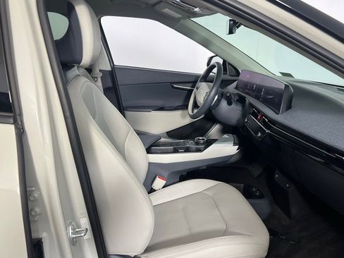 Used 2023 Kia EV6 Wind w/ Wind Technology Package image 31