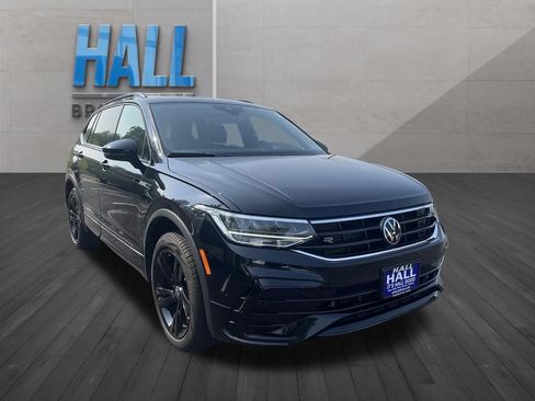 Certified 2024 Volkswagen Tiguan SE R-Line AWD/4WD image 8