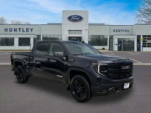 Used 2024 GMC Sierra 1500 Elevation AWD/4WD image 3