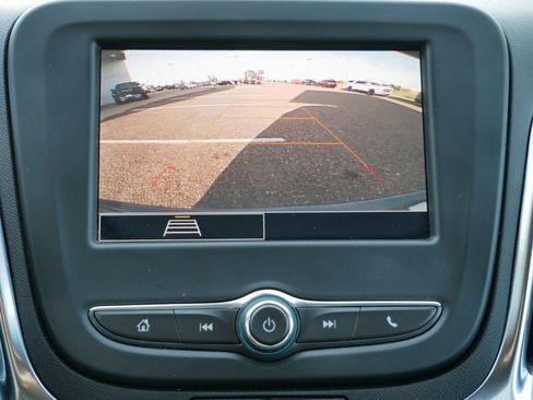 Used 2024 Chevrolet Equinox LT AWD/4WD image 19
