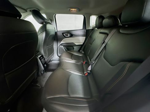 Used 2022 Jeep Compass Limited image 26