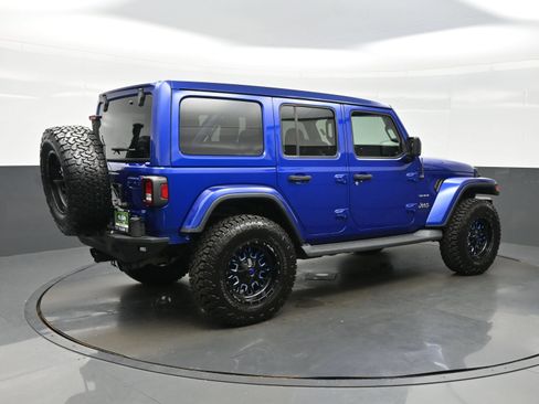 Used 2020 Jeep Wrangler Unlimited Sahara AWD/4WD image 8