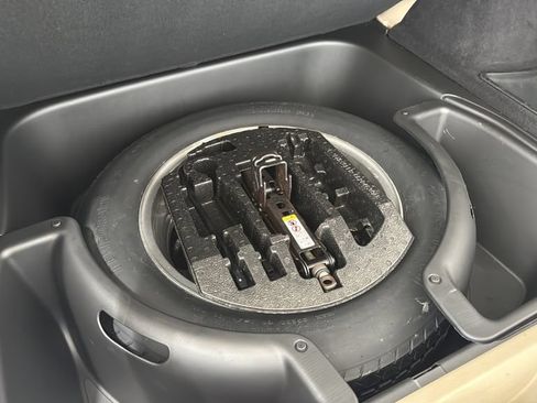Used 2019 Jeep Grand Cherokee Limited AWD/4WD image 43