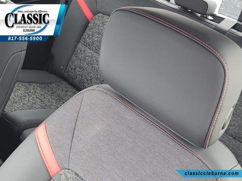 Used 2024 Chevrolet Colorado Z71 w/ Z71 Convenience Package 2 image 22