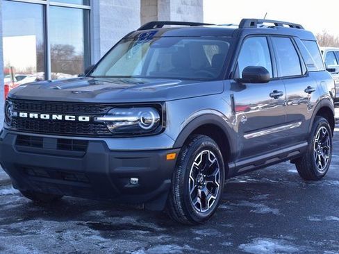 New 2025 Ford Bronco Sport Outer Banks image 9