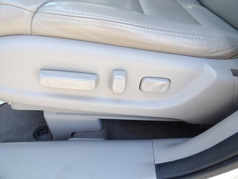Used 2014 Honda CR-V EX-L image 16
