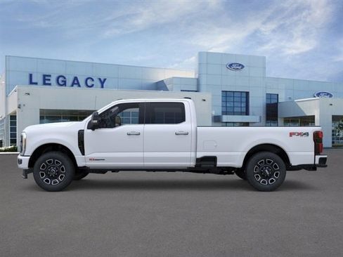 New 2025 Ford F350 Platinum image 3