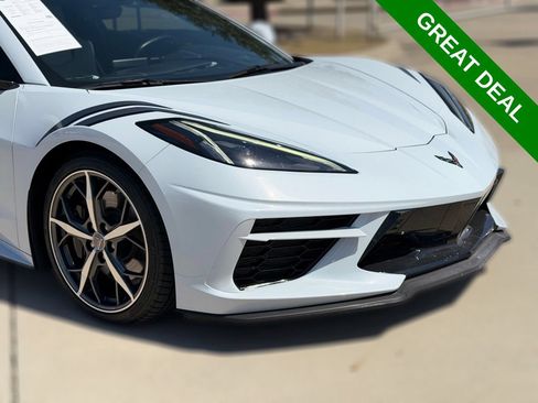 Used 2021 Chevrolet Corvette Stingray Preferred Cpe w/ Z51 Performance Package RWD image 6