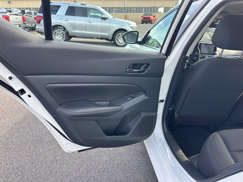 Used 2025 Nissan Altima 2.5 SV FWD image 20