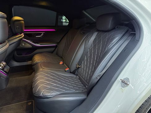 Used 2021 Mercedes-Benz S 580 S 580 image 21