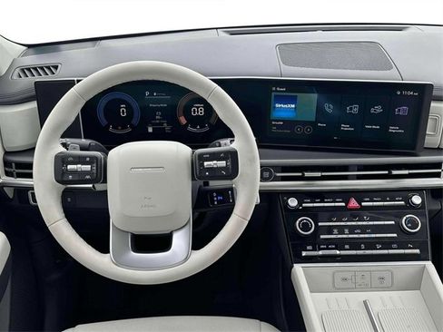 New 2024 Hyundai Santa Fe SE image 17