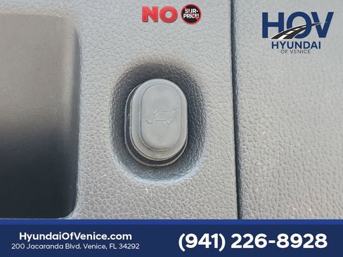 Used 2016 Chevrolet Tahoe LTZ AWD/4WD image 11