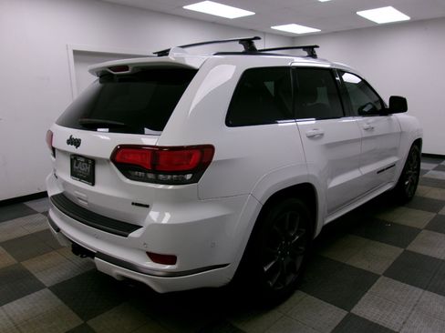 Used 2020 Jeep Grand Cherokee High Altitude image 15