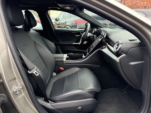 Certified 2022 Mercedes-Benz C 300 4MATIC Sedan image 12