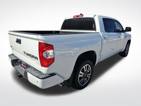 Used 2020 Toyota Tundra Platinum image 3
