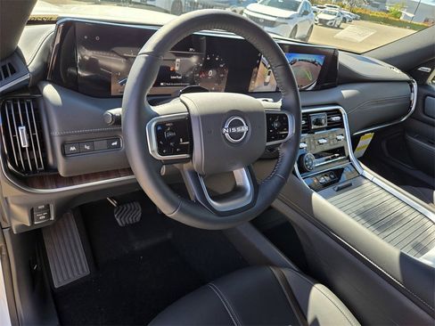 New 2025 Nissan Armada SL image 10