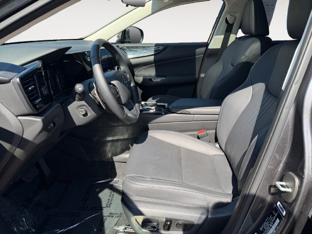 Used 2024 Lexus NX 350h AWD image 6
