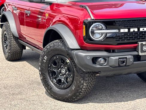 New 2026 Ford Bronco Badlands image 4