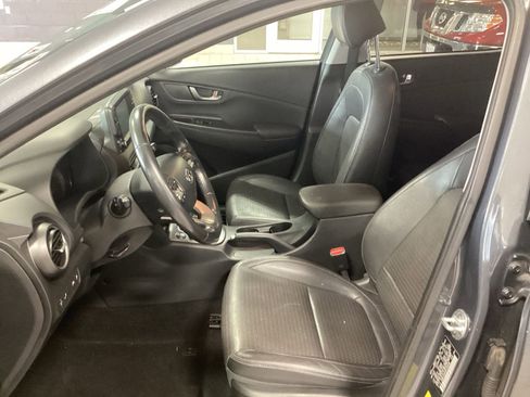 Used 2019 Hyundai Kona Limited FWD image 15