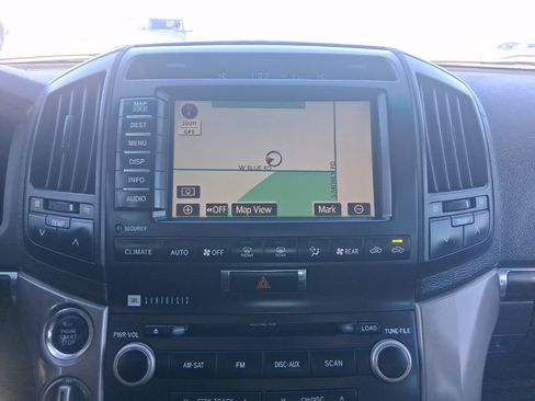 Used 2008 Toyota Land Cruiser Base image 24