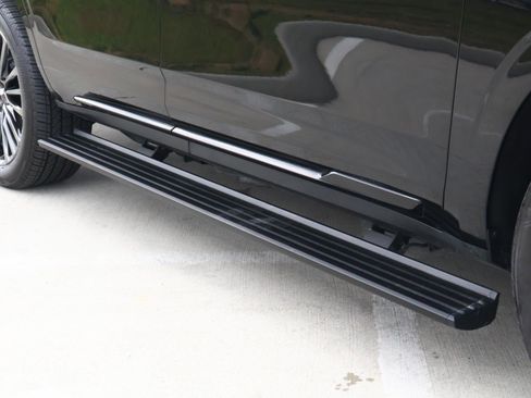 Used 2025 Cadillac Escalade Sport Platinum image 14