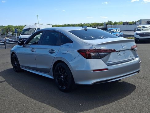 Used 2025 Honda Civic Sport image 4