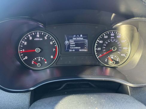 Used 2017 Kia Optima LX image 17