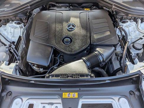 Certified 2023 Mercedes-Benz GLC 300 4MATIC image 24