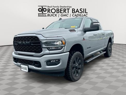 Used 2023 RAM 2500 Big Horn w/ Level 2 Equipment Group AWD/4WD image 1
