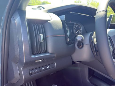 New 2026 Nissan Pathfinder Rock Creek AWD/4WD image 14