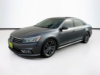 Used 2017 Volkswagen Passat 1.8T SEL Premium FWD video 1