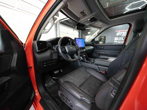 Used 2023 Toyota Tundra TRD Pro w/ TRD Pro Tow Package AWD/4WD image 8