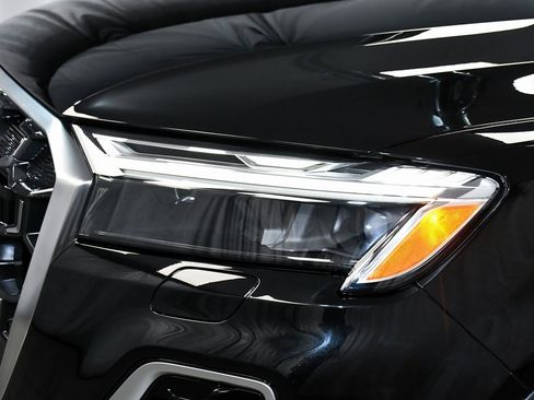 Used 2025 Audi SQ7 Premium Plus image 93