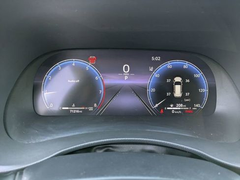 Used 2023 Toyota Highlander Limited image 30