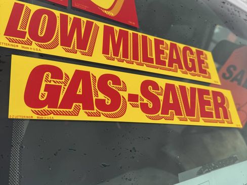 Used 2019 Dodge Grand Caravan SE w/ UConnect Hands-Free Group image 9