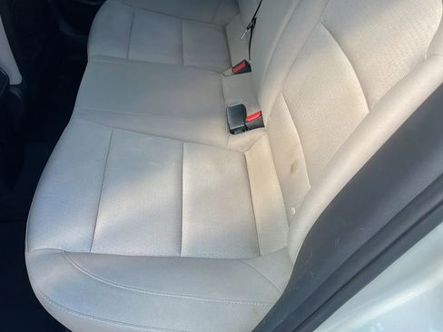Used 2017 Hyundai Elantra Value Edition FWD image 23
