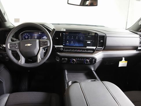 New 2026 Chevrolet Silverado 3500 LT w/ All Star Edition image 16