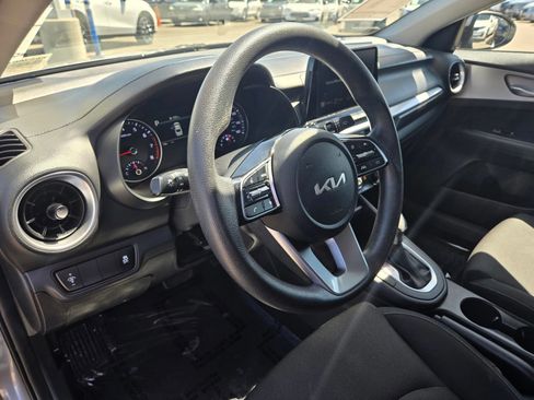 Used 2023 Kia Forte LXS FWD image 12