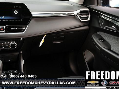 New 2026 Chevrolet TrailBlazer LT w/ Driver Confidence Package FWD image 34