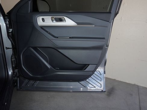 New 2026 Ford Explorer Active w/ Active Comfort Package image 43