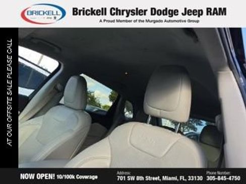 Used 2020 Jeep Cherokee Limited image 17