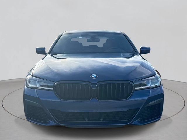 Used 2021 BMW M550i xDrive w/ Executive Package AWD/4WD image 2