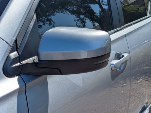 Used 2025 Honda Pilot EX-L image 13