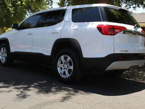 Used 2018 GMC Acadia SLE FWD image 36
