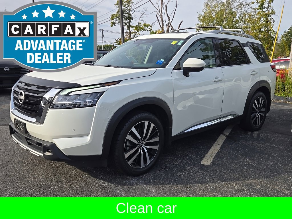 Used 2024 Nissan Pathfinder Platinum AWD/4WD image 5