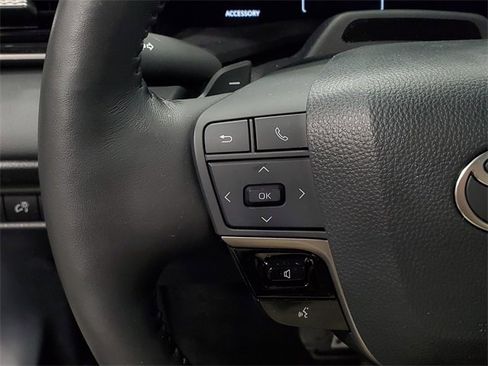 Used 2025 Toyota Camry XSE image 21