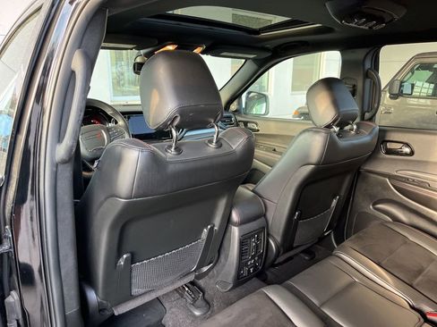 Used 2022 Dodge Durango R/T w/ Trailer Tow Group IV image 9