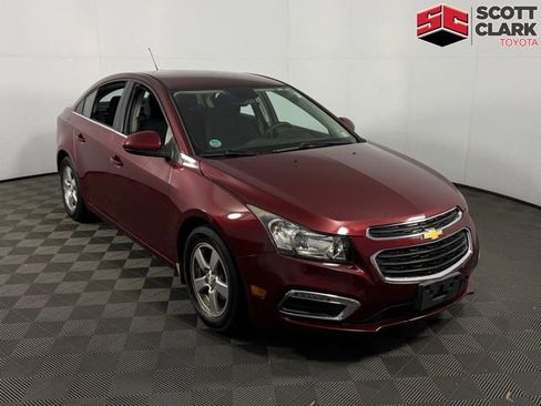 Used 2016 Chevrolet Cruze LT image 1