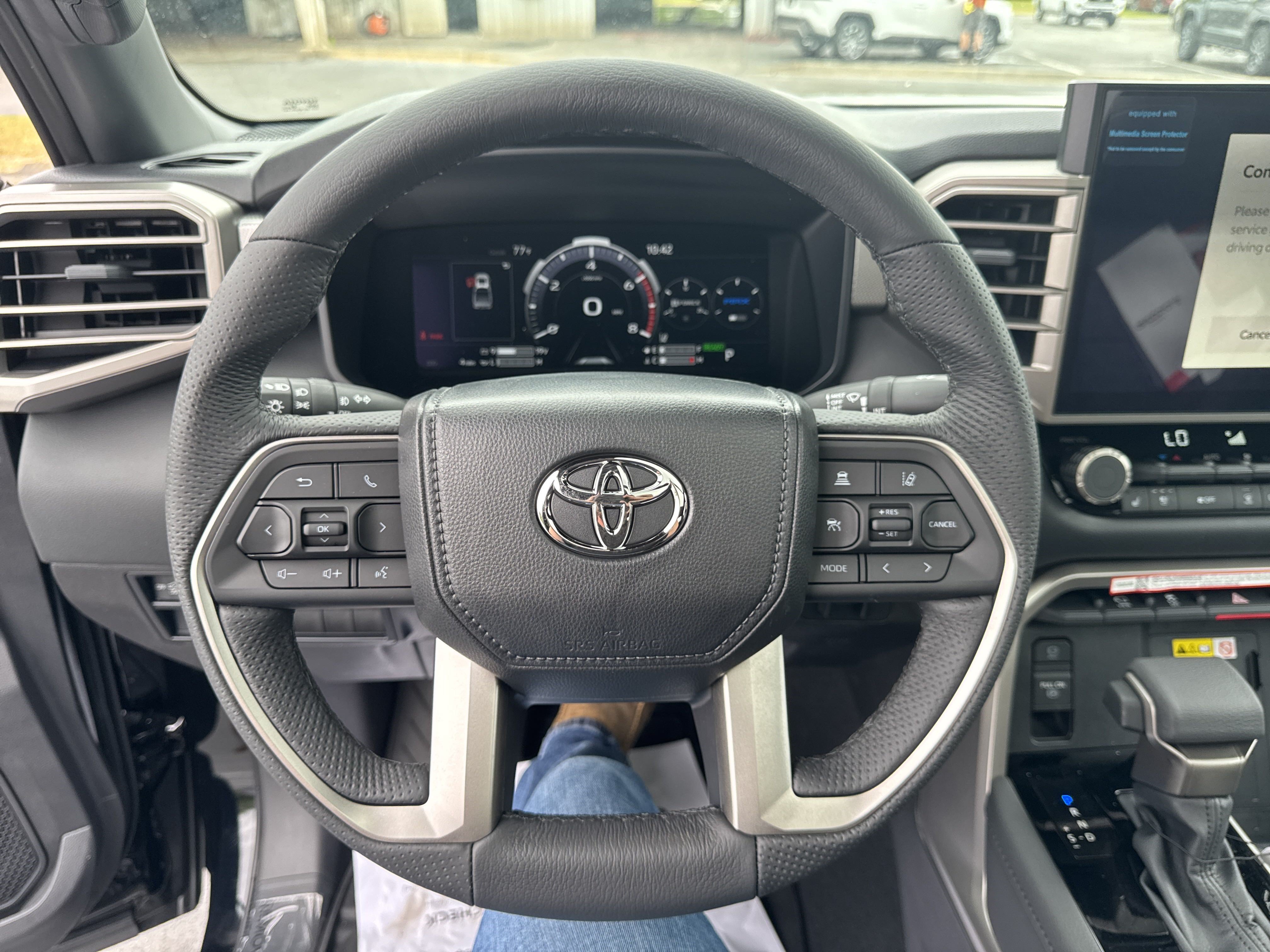 New 2025 Toyota Tundra Limited AWD/4WD image 17